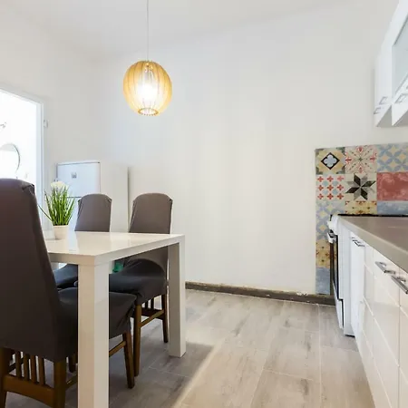 Apartment Zdt *